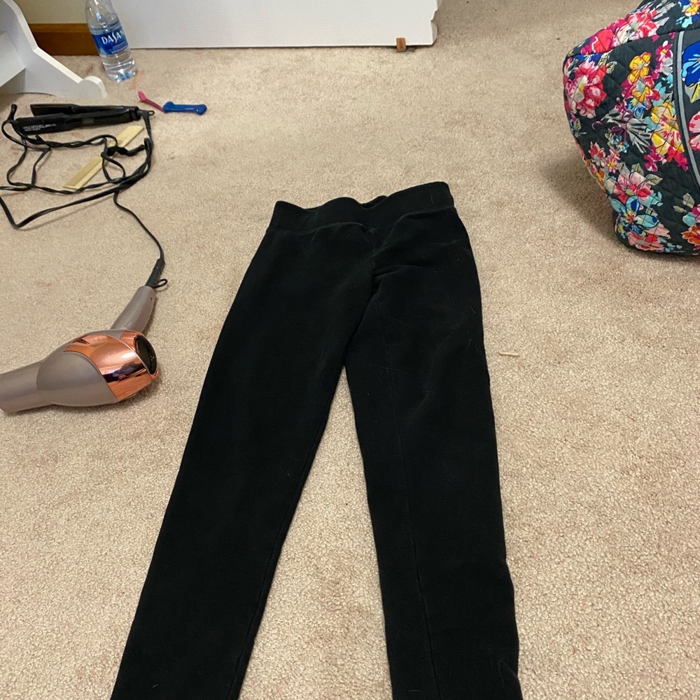 Black leggings